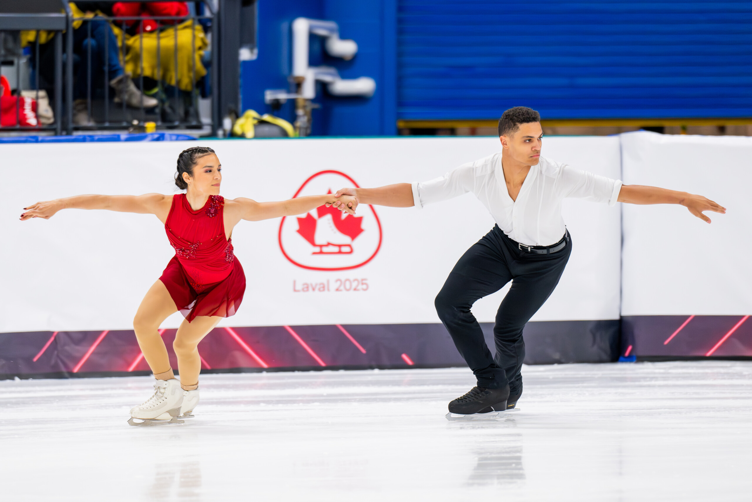 Two Canadian Pairs Teams Among the Top Five in the ISU World Junior Championships After the Short Program 